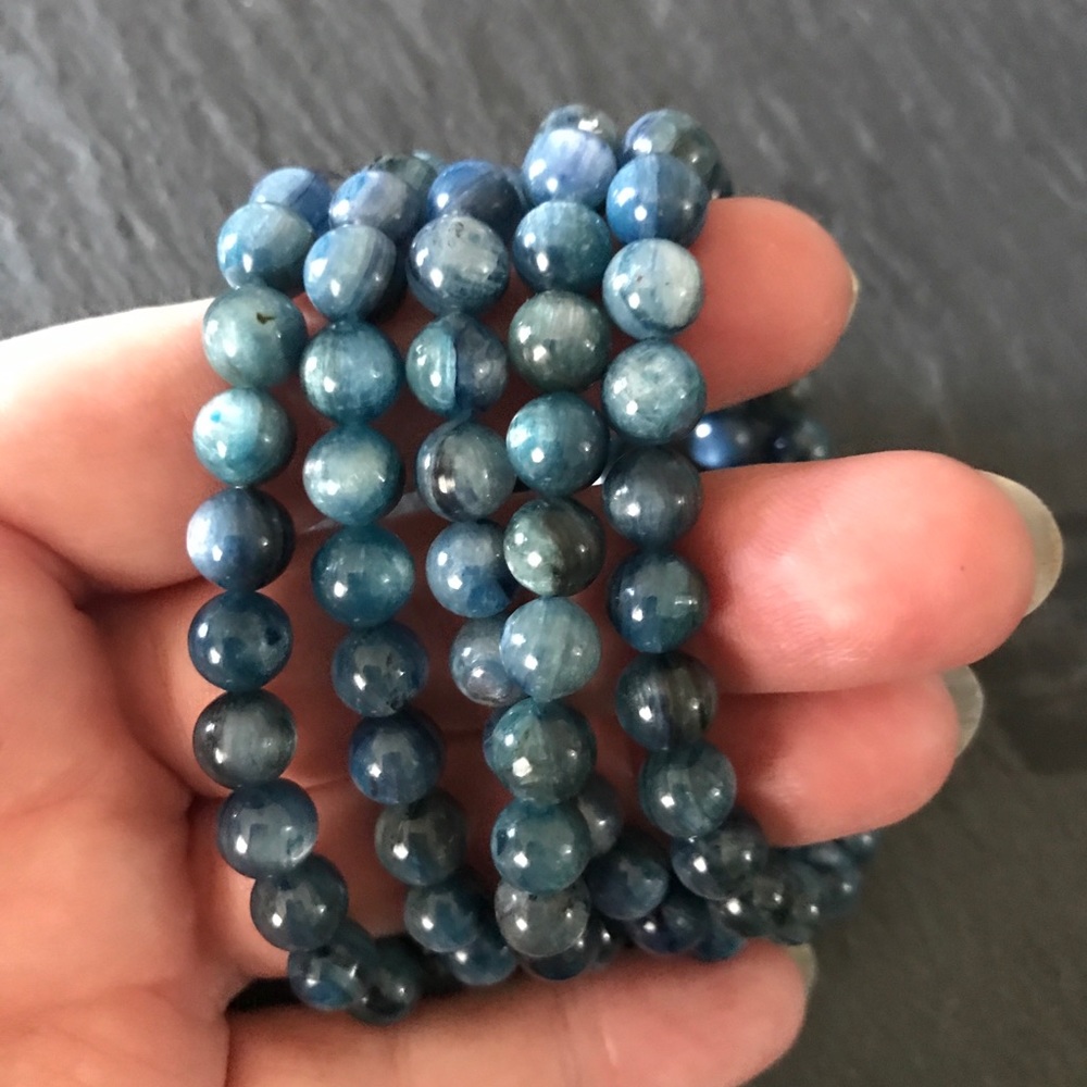 ✨Top grade AAA+ 9mm blue kyanite bracelet - Picture 6 of 9